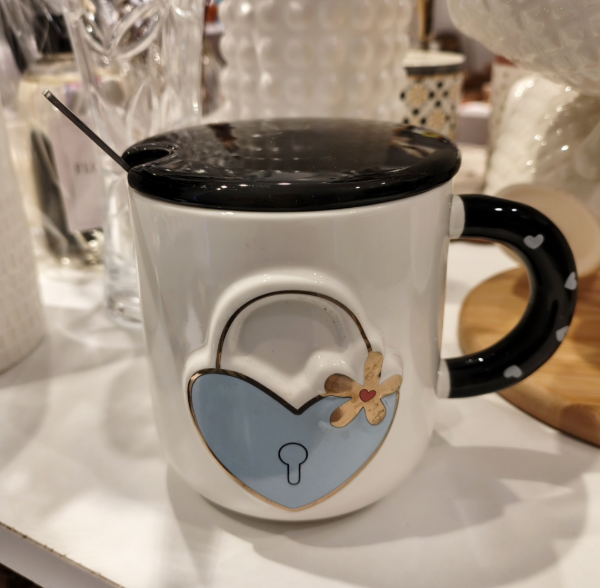 Producto - Taza cerámica con tapa y cuchara
