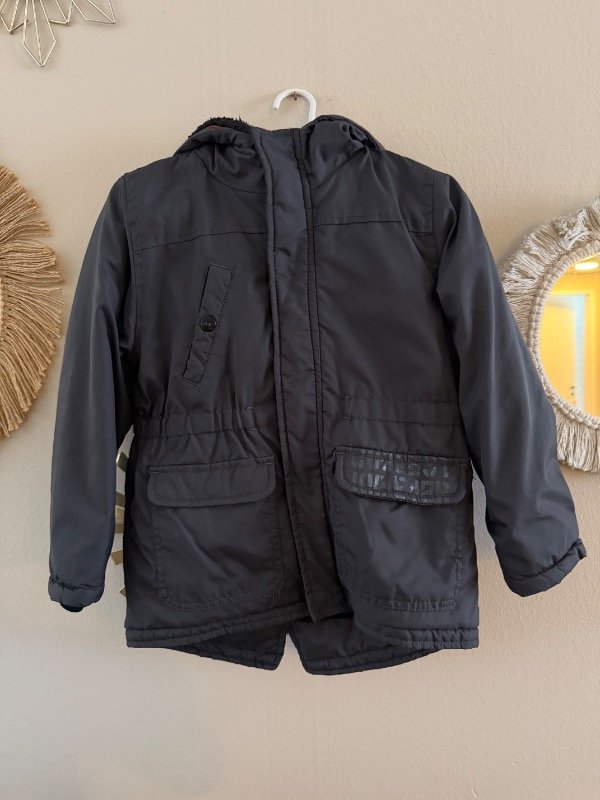 Producto - Campera CHEEKY talle 6 mfh37