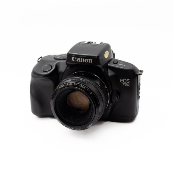 Producto - Canon EOS 750