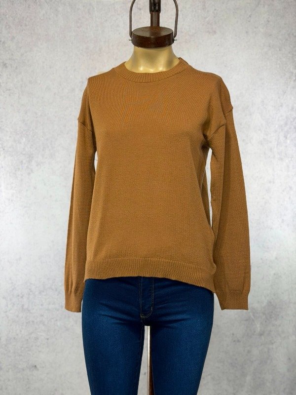 Producto - SWEATER BREMER MARRON BASICO