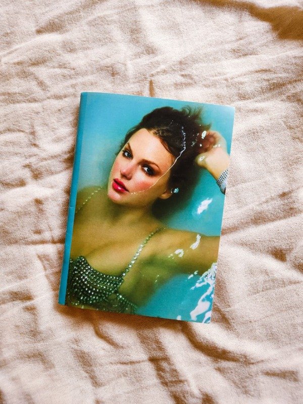 Producto - Libreta - The life of a show girls (Taylor Swift) DISEÑO 2