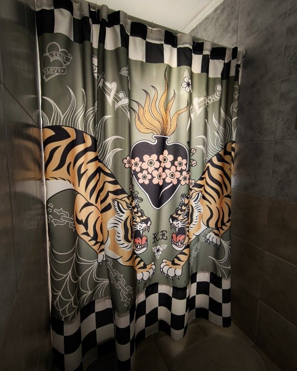 Producto - Cortina de baño Freak show