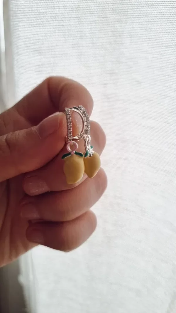 Producto - Aros limoncitos con strass acero blanco