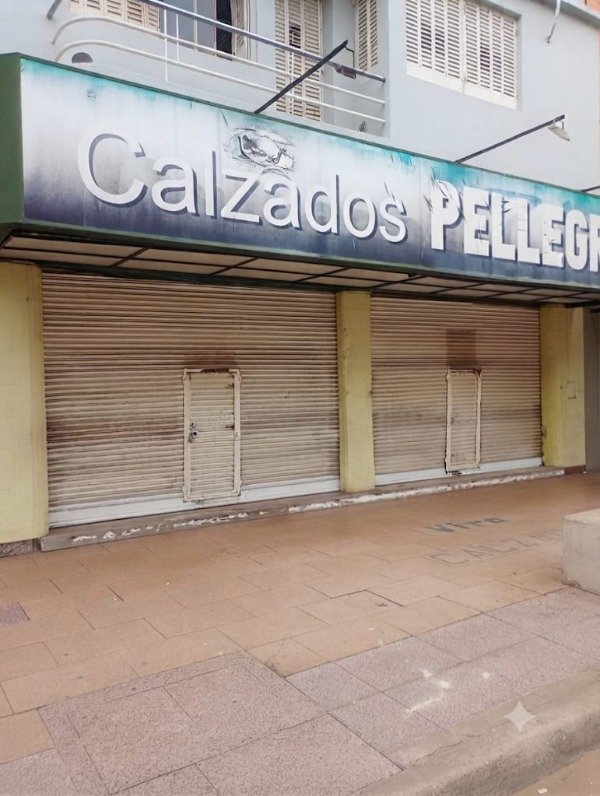 Producto - LOCAL EN ALQUILER SOBRE CALLE PELLEGRINI 1417