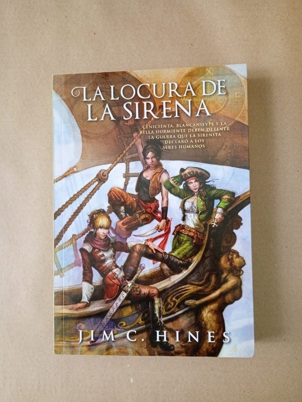 Producto - La locura de la sirena - Jim C Hines - El Ateneo 2018