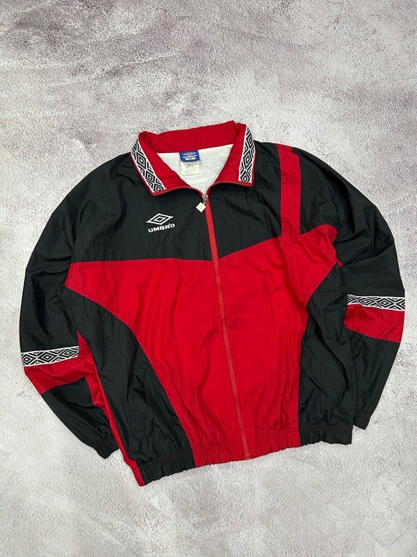 Producto - Rompevientos Umbro vintage