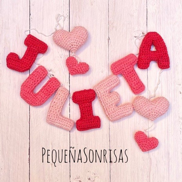 Producto - Cartel de 7 Letras con 4 adornos - 2