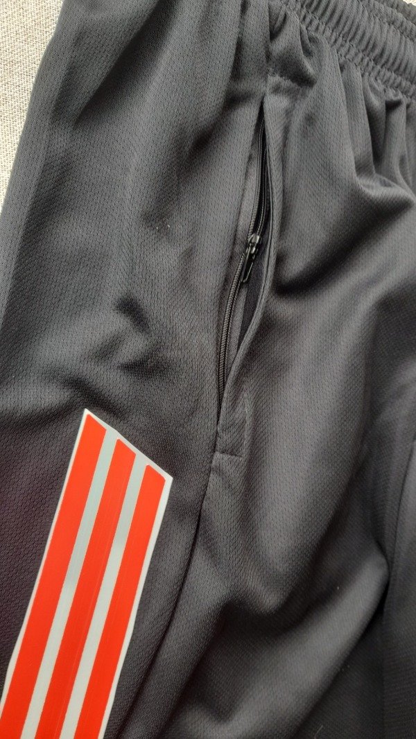 Producto - River short entrenamiento 2025 - 1