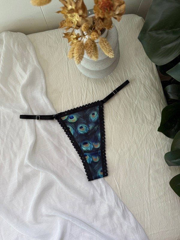Producto - Juanita plumas