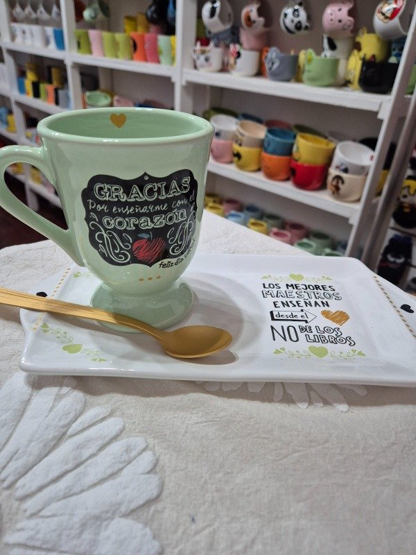 Producto - Conjunto para Seño c/taza choco verde