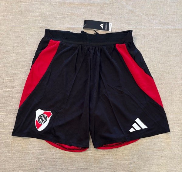 Producto - Short titular River 24/25