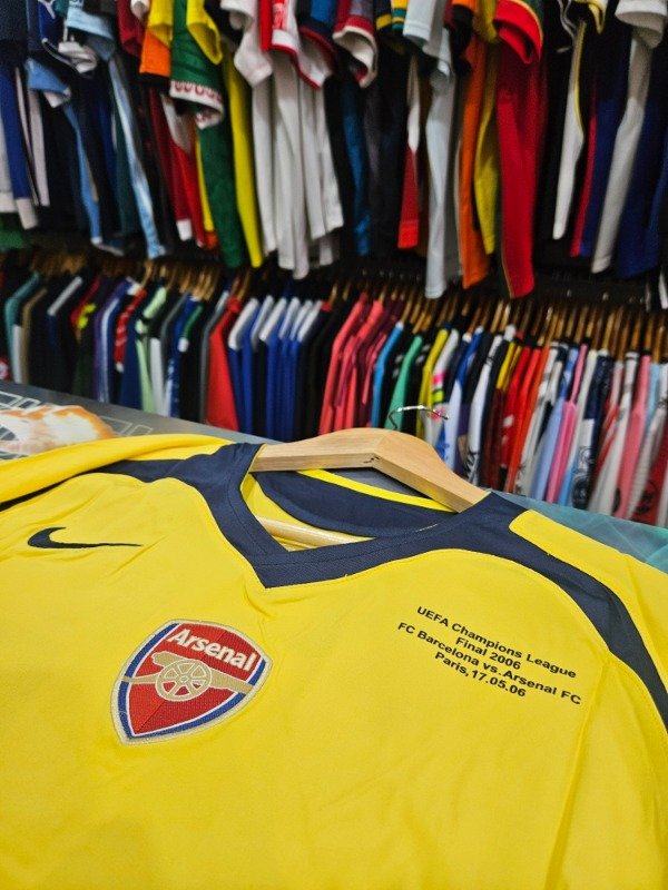 Producto - Camiseta Arsenal Henry  Barcelona vs Arsenal
