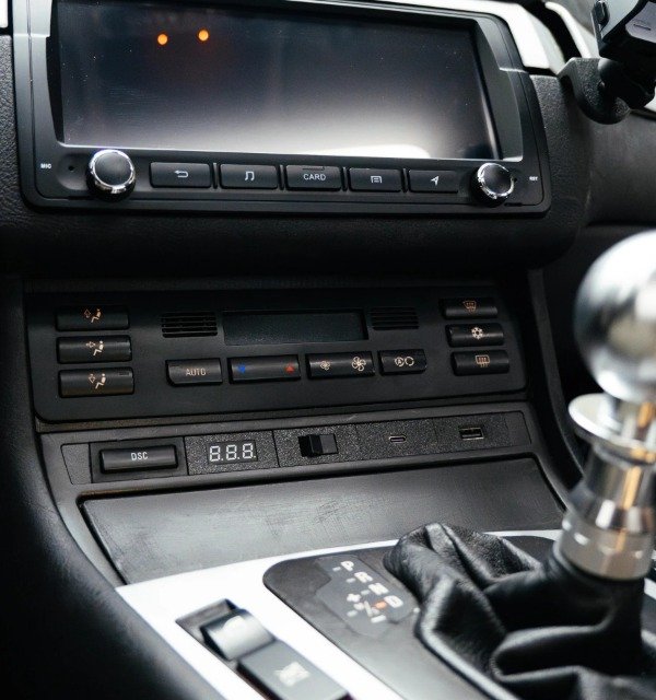 Producto - Kit Reubicacion de Panel A/C BMW E46