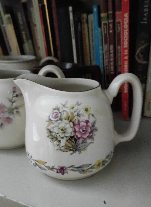 Producto - Lechera loza nacional