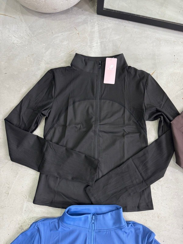 Producto - CAMPERA ART. AVENA - 4