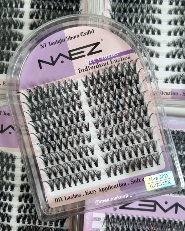 Producto - Kit de Pestañas en grupito NAEZ