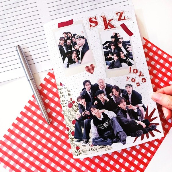 Producto - CUADERNO STRAY KIDS
