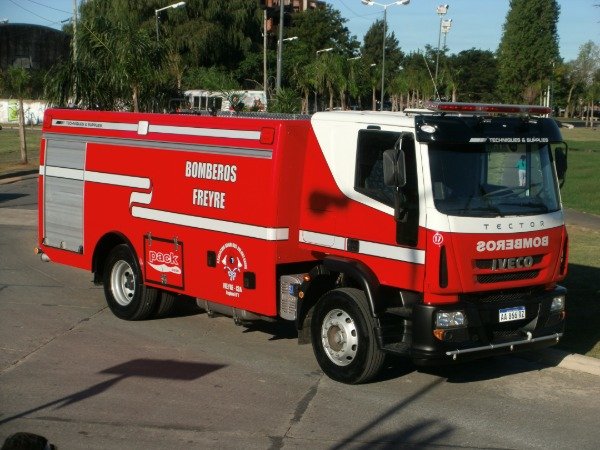 Producto - Autobomba Urbana Modelo Pack 9000 Montado sobre Iveco 170E22