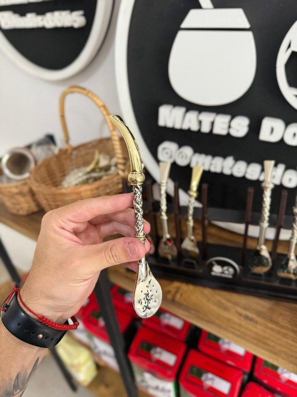 Producto - BOMBILLON ARTESANAL PICO DE LORO BRONCE