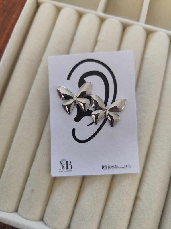 Producto - Aros chapon mariposa liso. Acero quirúrgico.
