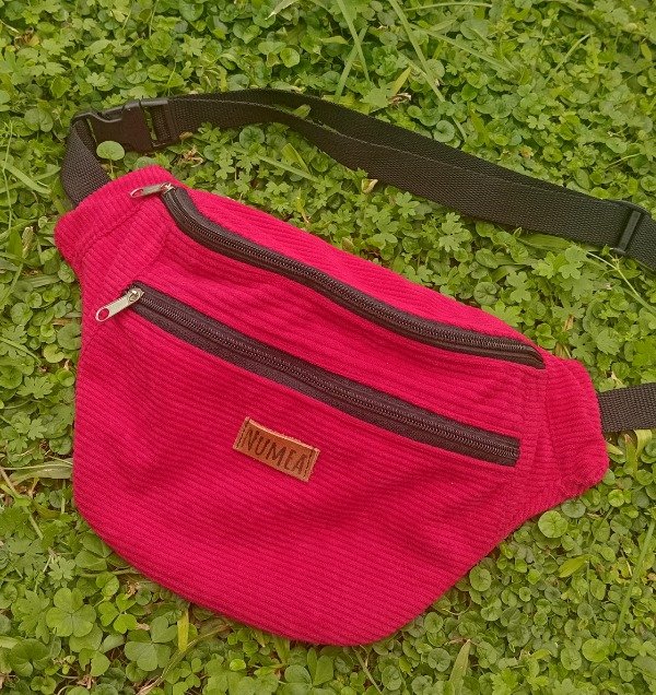 Producto - Riñonera Corderoy Red