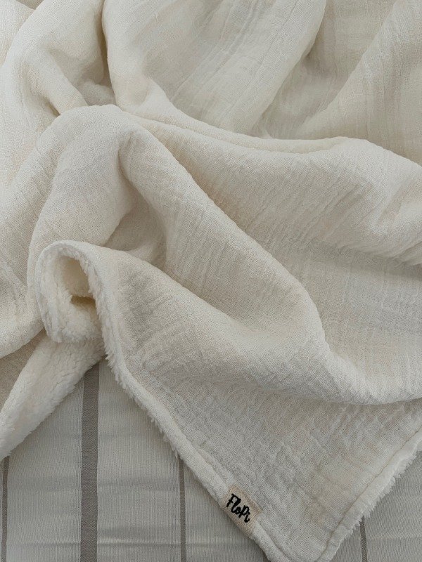 Producto - Manta corderito y gasa crudo