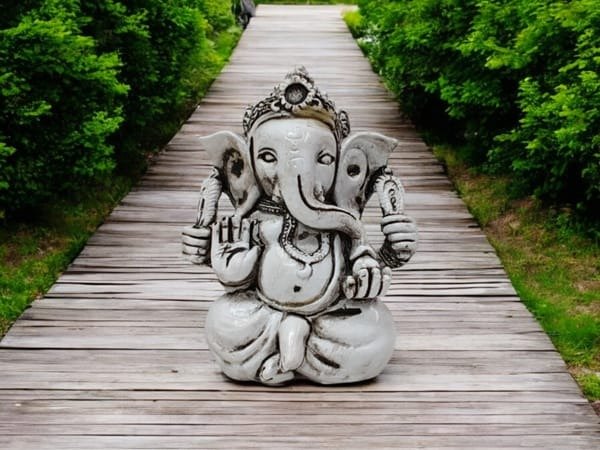 Producto - Ganesha blanca sentada