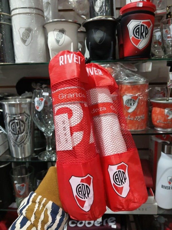 Producto - Toallón secado rápido RIVER