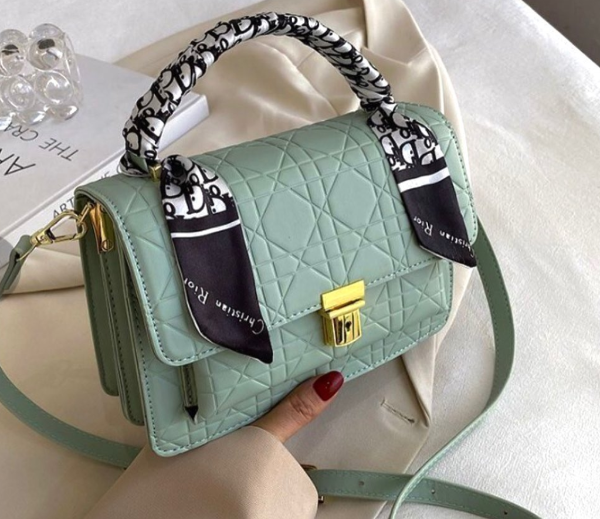 Producto - Cartera dior verde agua