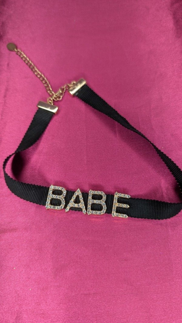 Producto - Choker BABE