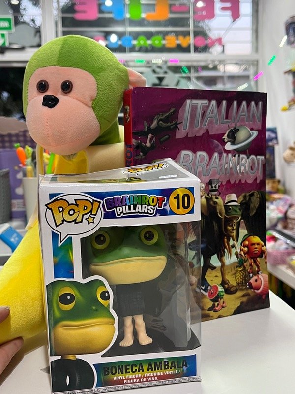 Producto - Combo brainrots peluche chimpansini+funko+libro