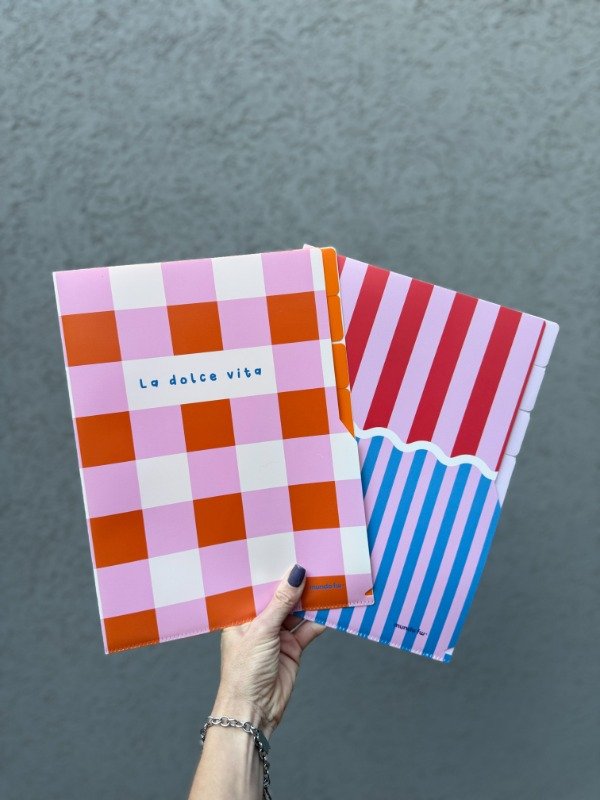 Producto - Carpeta FW en L con 5 divisiones Color Block