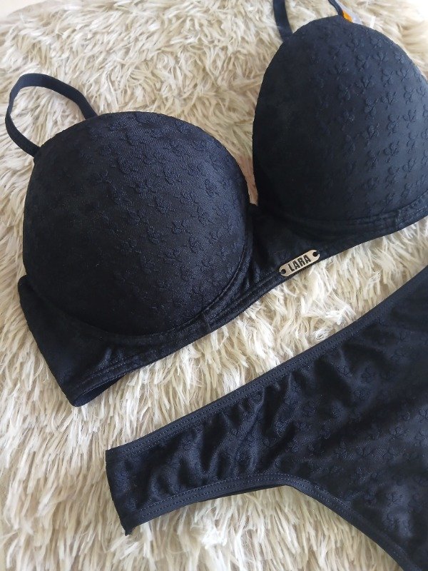 Producto - Conjunto armado labrado negro T.105