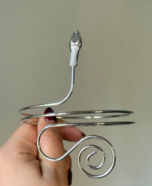 Producto - Brazalete serpiente plateado