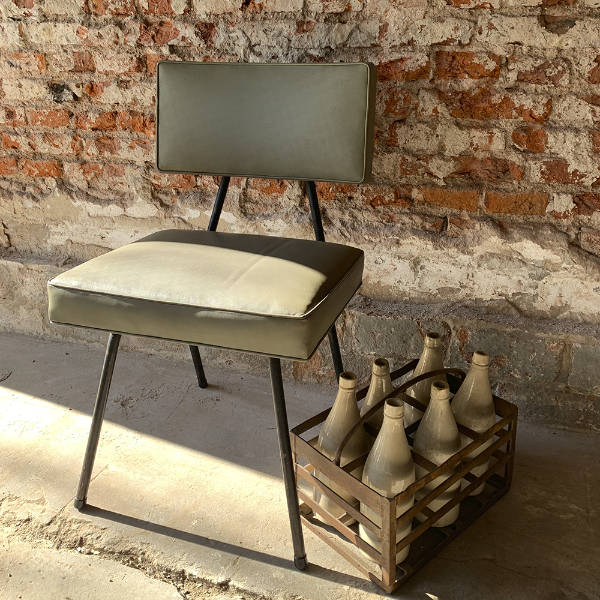 Producto - Sillas hierro de diseño asiento ancho