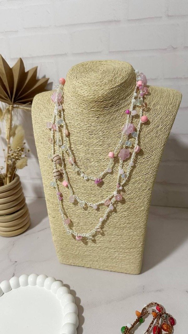 Producto - COLLAR MIL VUELTAS rosa