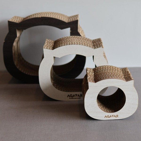 Producto - rascador de cartón cara gato