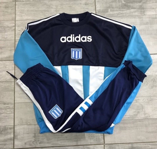 Producto - Conjunto Buzo Racing Retro 94 Celeste Full
