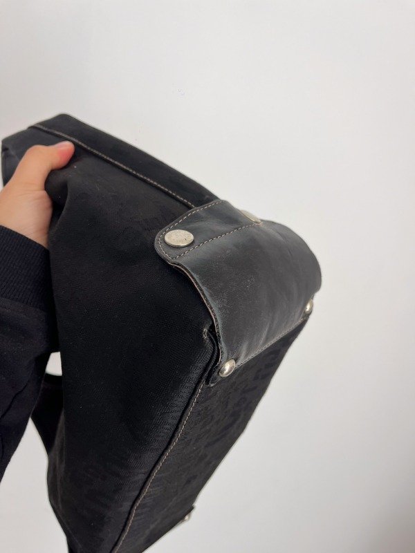 Cartera Prune logo — imagen 4