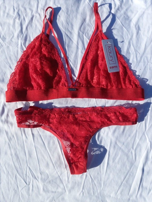 Conjunto de encaje con doble tirita t.100