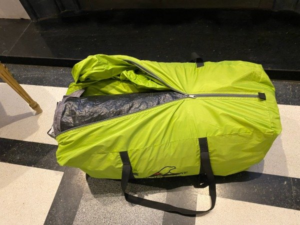 Producto - CARPA MONTAGNE BUNKER 8P IGUAL A NUEVA #10701