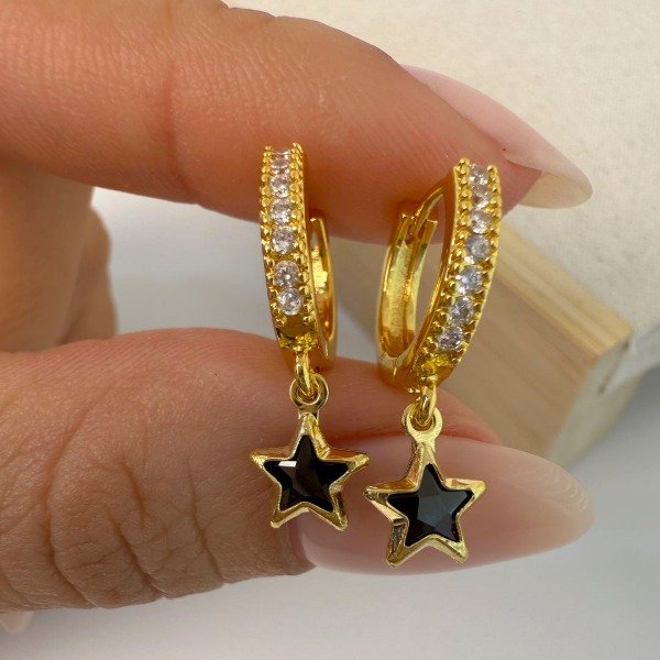 Producto - Aros Dorado Estrellas Milia - Negro