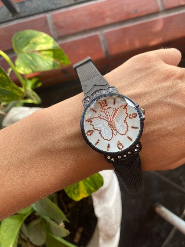 Producto - Reloj Dama Fondo Mariposa 2