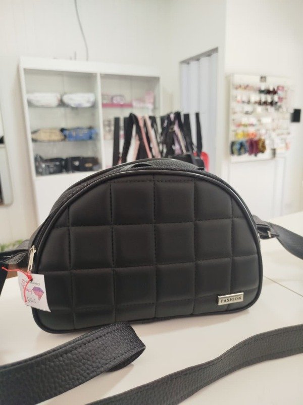 Producto - Bandolera negra redonda
