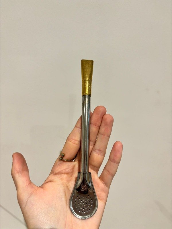 Producto - Bombilla de acero pico de rey bronce cincelado