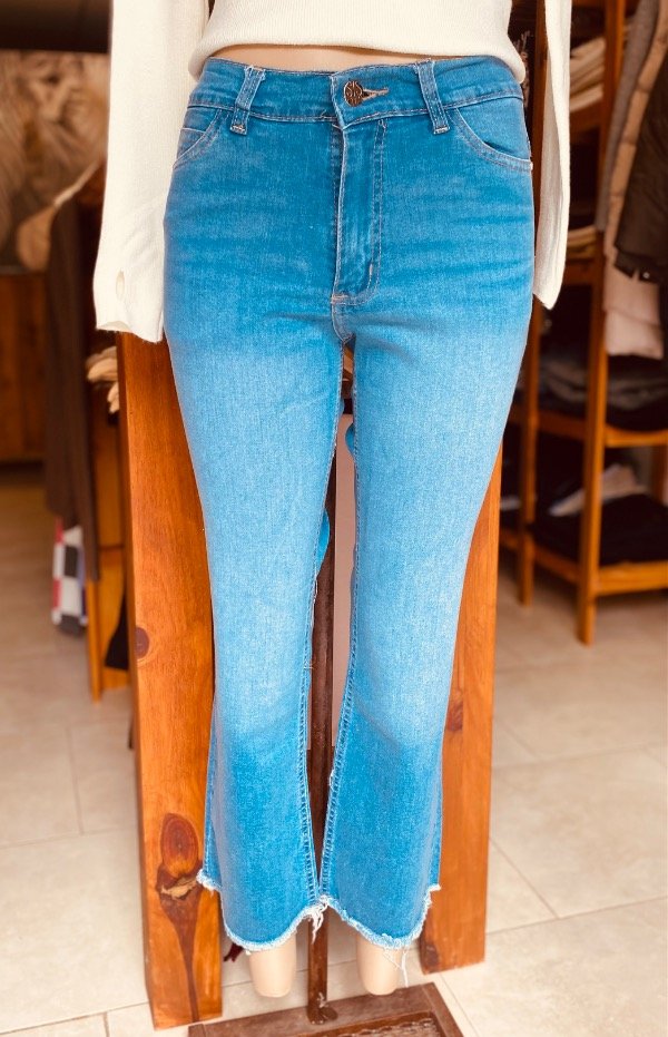 Producto - Jean croped claro