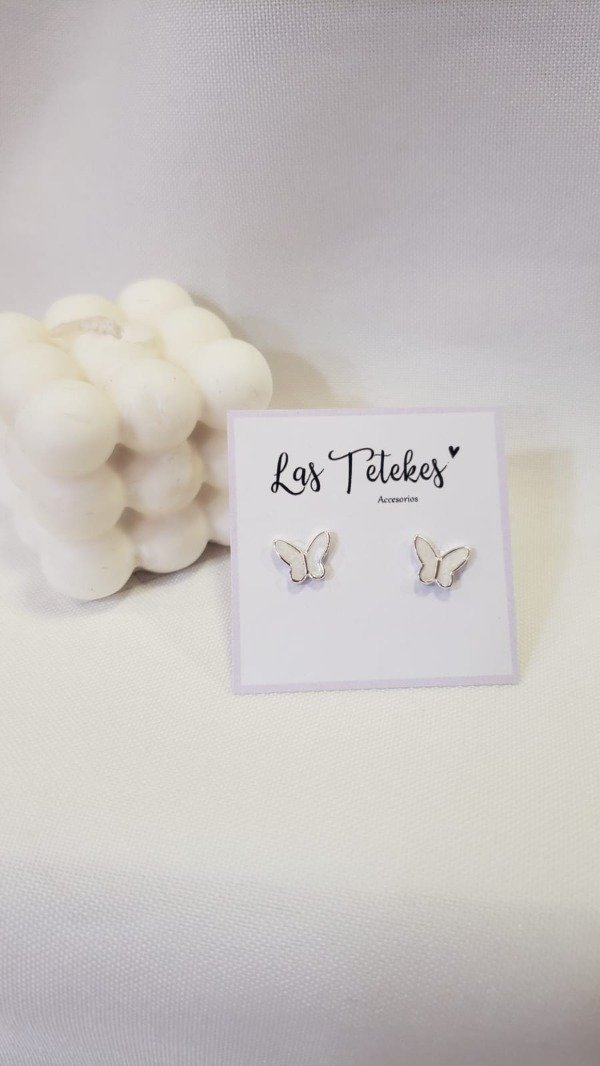 Producto - Aros mariposa blanca