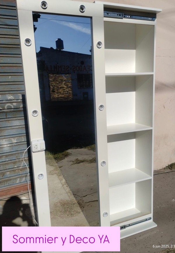 Producto - Mueble Hollywood
