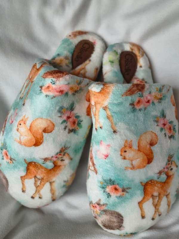 Producto - Bosque. Pantuflas Polar Soft