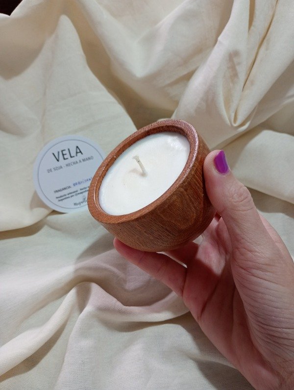 Producto - Vela cuenco de algarrobo grande 12 cm